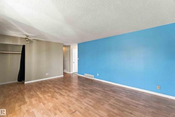 Primary Bedroom - 5436 51 St, Gibbons, AB T0A1N0 Photo 4