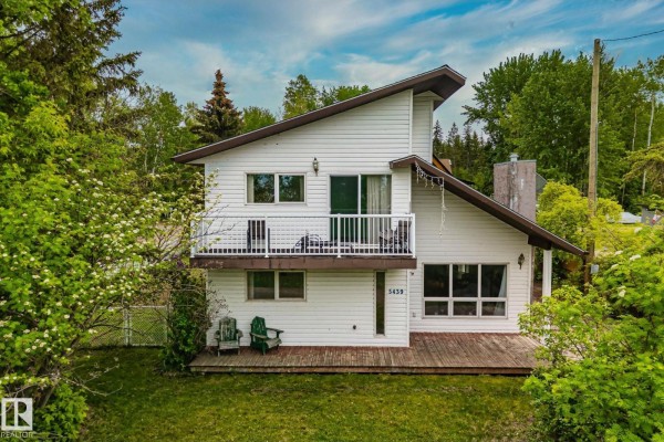 Family room - 5439 Sunset Dr, Rural Lac Ste  Anne County, AB T0E0A0 Photo 4