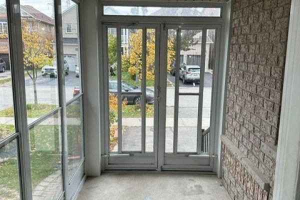 544 Matisse Place, Mississauga, ON, photo 3