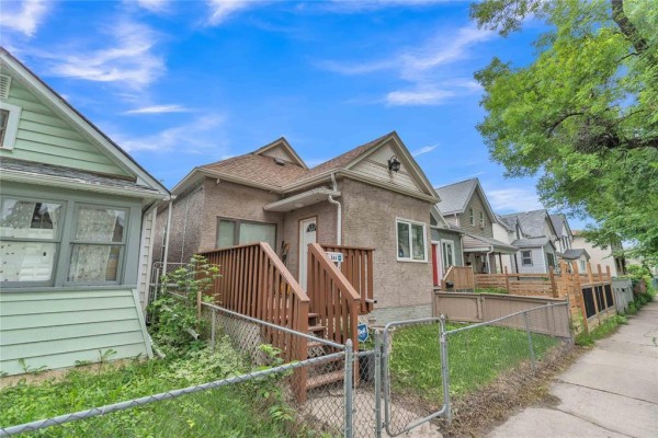 Bedroom - 544 Toronto Street, Winnipeg, MB R3G1S6 Photo 2