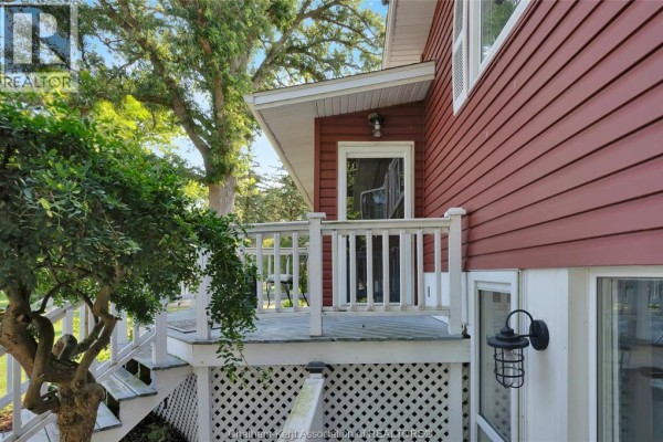 3pc Ensuite bath - 5442 Queens Line, Tilbury, ON N0P2L0 Photo 4