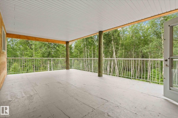 Primary Bedroom - 54426 Rge Road 15, Rural Lac Ste  Anne County, AB T0E1V0 Photo 5
