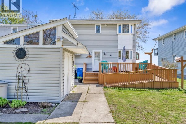 3pc Ensuite bath - 545 Lakeview, Essex, ON N0R1G0 Photo 3