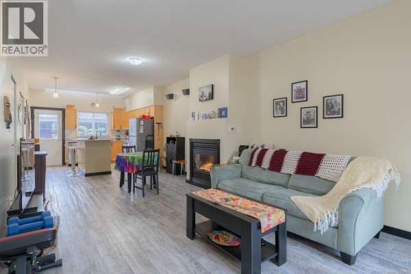 Patio - 5453 Woodland Cres W, Port Alberni, BC V9Y8H1 Photo 2
