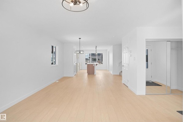 Primary Bedroom - 546 Ashgrove Ci, Leduc, AB T9E0K7 Photo 4