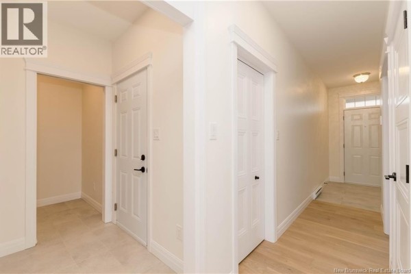 3pc Ensuite bath - 546 Royal Oaks Boulevard, Moncton, NB E1H3S7 Photo 2