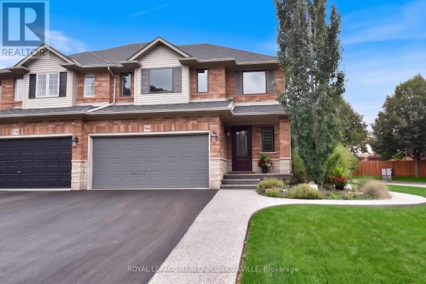 546 Sandcherry Drive, Burlington