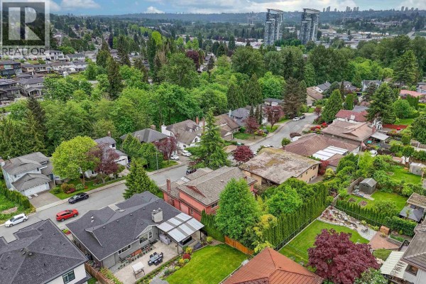 5460 Braelawn Drive, Burnaby, BC V5B4R7 Photo 4