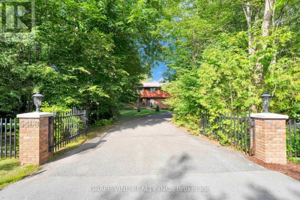 Office - 5468 Torbolton Ridge Road, Ottawa, ON K0A3M0 Photo 4