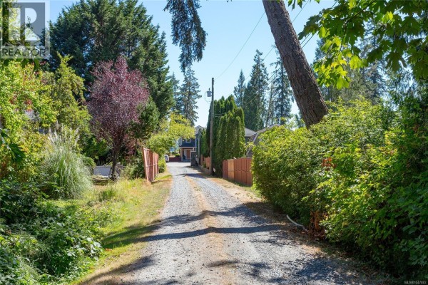 5469 Sooke Rd, Sooke, BC, photo 3