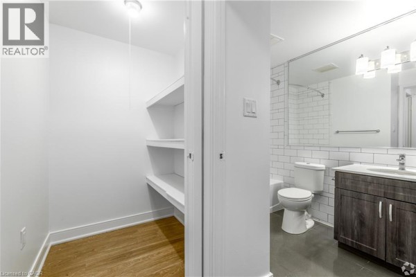 547 Belmont Avenue Unit# 805, Kitchener, ON N2M5E7 Photo 5