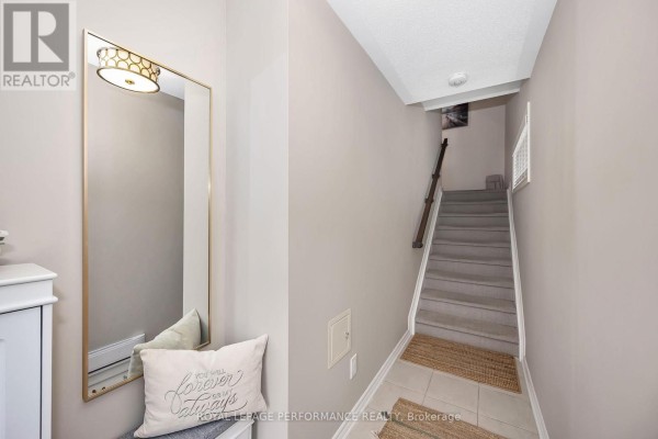 Primary Bedroom - 547 Ozawa Private, Ottawa, ON K1K4Z8 Photo 4