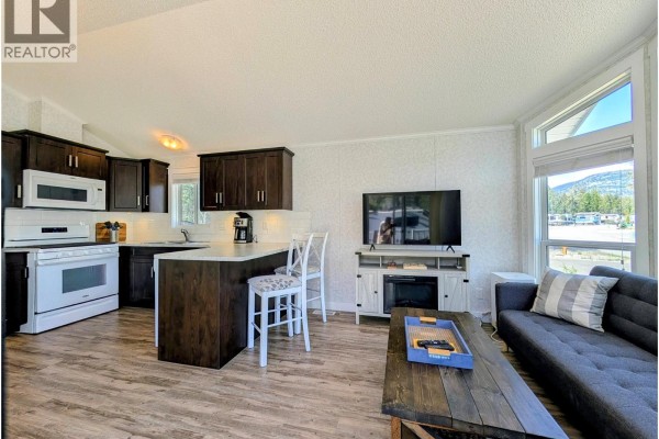 Bedroom - 5478 Highway 93/95 Unit# 118, Fairmont Hot Springs, BC V0B1L2 Photo 4