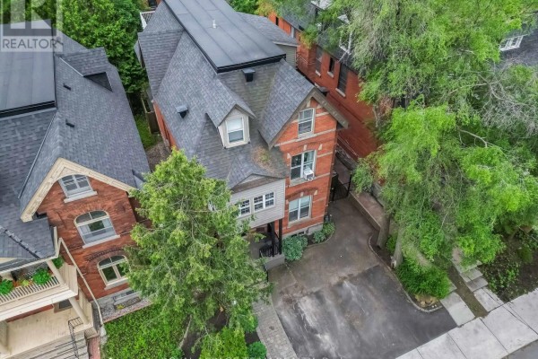 548 Maclaren Street, Ottawa, ON K1R5K7 Photo 5