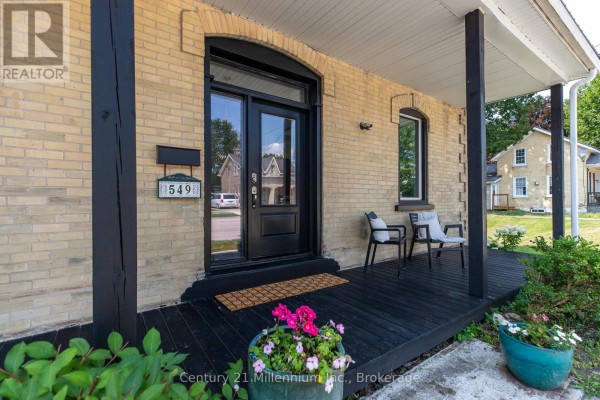 Family room - 549 Louisa Street, West Grey, ON N0G1C0 Photo 5