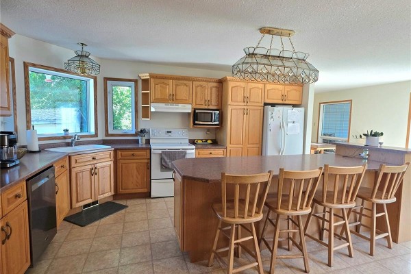 4pc Bathroom - 549 Russ-stan Road, Prince Albert Rm No  461, SK S6V5P8 Photo 5