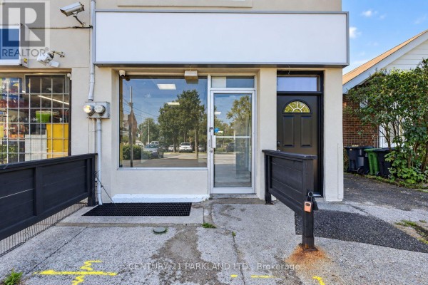 549 Sammon Avenue, Toronto