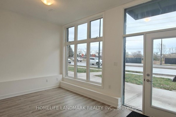 5494 Main Street, Whitchurch Stouffville, ON, photo 2