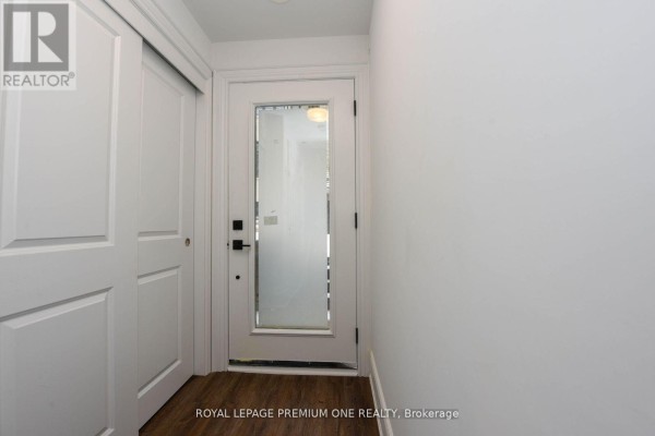 55 - 30 Dunpar Crescent, Mississauga, ON L4M2R5 Photo 2