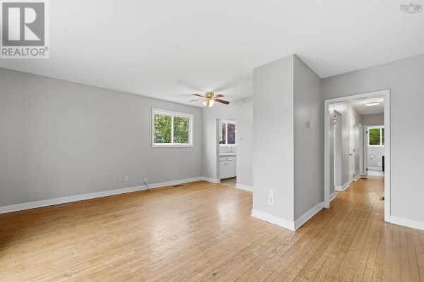 55 & 55 1/2 Glenwood Avenue, Dartmouth, NS B2Y3G8 Photo 4