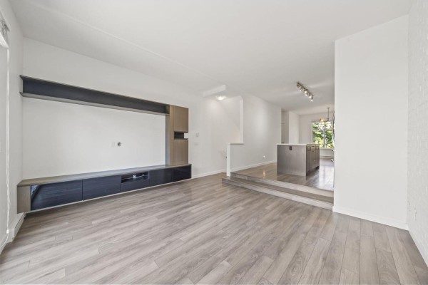 55 15340 Guildford Drive, Surrey, BC V3R0C9 Photo 3