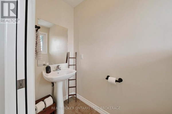 55 Abagail Crescent, South Stormont, ON K0C1P0 Photo 4