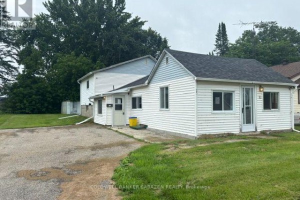Living room - 55 Alice Street, Smiths Falls, ON K7A2W5 Photo 3