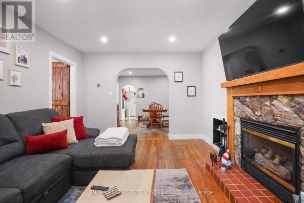 55 Briscoe Street W, London South, ON N6J1M4 Photo 5