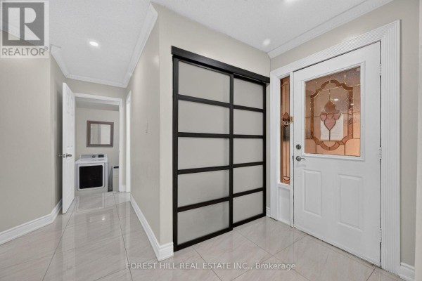 55 Castlehill Road, Brampton, ON, photo 2
