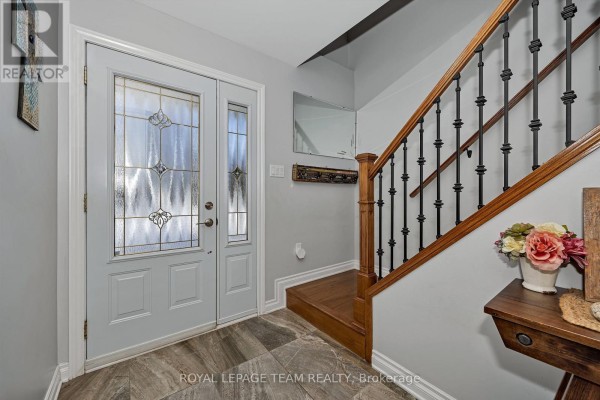 Living room - 55 Coldstream Drive, Ottawa, ON K0A3P0 Photo 3