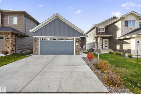 Kitchen - 55 Edgefield Wy, St  Albert, AB T8N8A1 Photo 3