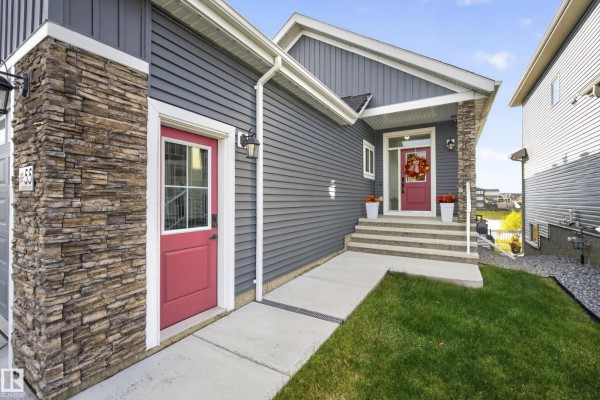 Family room - 55 Edgefield Wy, St  Albert, AB T8N8A1 Photo 4