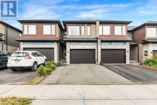 55 Greenwich Avenue, Hamilton, ON L8J0L6 Photo 2