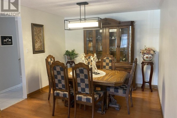 Eating area - 55 Husband Drive, Toronto, ON M9L1J8 Photo 3