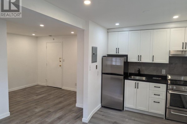55 Madison Avenue, Toronto, ON M5R2S3 Photo 3