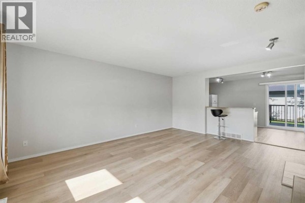 Bedroom - 55 Panatella Park Nw, Calgary, AB T3K6L5 Photo 3