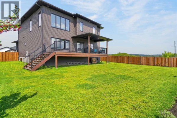Foyer - 55 Riverdale Bend, Whitecourt, AB T7S0G4 Photo 4