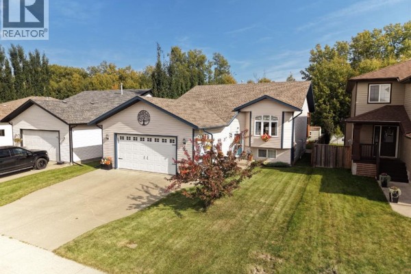 4pc Bathroom - 55 Rodeo Way, Whitecourt, AB T7S0B9 Photo 2