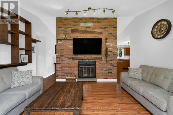 55 Shelswell Boulevard, Oro Medonte, ON, photo 3