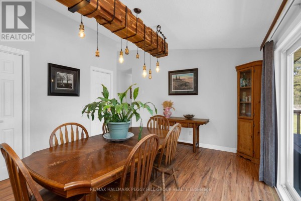 Dining room - 55 Shelswell Boulevard, Oro Medonte, ON L0L2E0 Photo 4