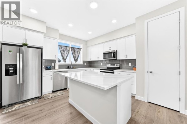 Kitchen - 55 Sugarsnap Avenue Se, Calgary, AB T3S0K7 Photo 5