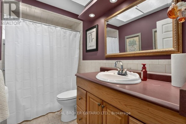 55 Sunrise Crescent, Hamilton, ON L9H3S1 Photo 2