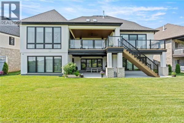 Family room - 55 Swan Avenue, Fonthill, ON L3E1E6 Photo 4