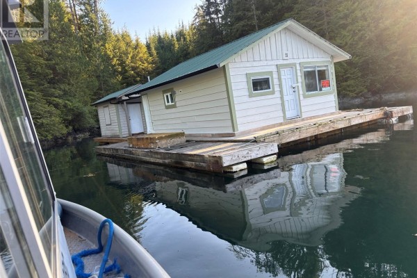 55 Useless Inlet, Port Alberni, BC, photo 3