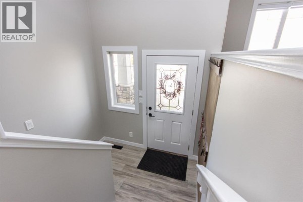 Dining room - 55 Viscount Drive, Red Deer, AB T4R0G6 Photo 2