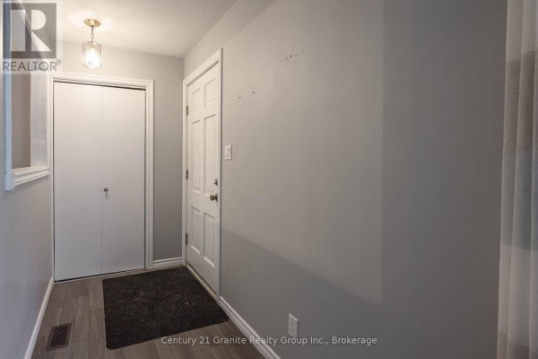 55 Wellington Street E, New Tecumseth, ON, photo 2