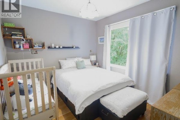 550 Cassiar Street, Vancouver, BC V5K4M9 Photo 5