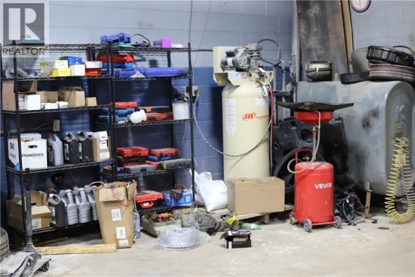 550 Industrial Road Unit# 6, Cambridge, ON N3H4V9 Photo 4