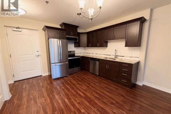 4pc Bathroom - 550 Park Avenue West Unit# 412, Chatham, ON N7M0T6 Photo 3