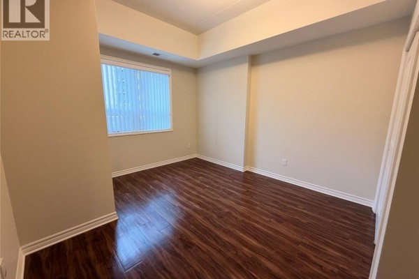 Living room/Dining room - 550 Park Avenue West Unit# 412, Chatham, ON N7M0T6 Photo 5